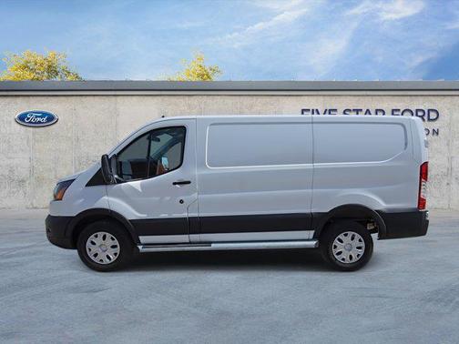 Oxford White 2024 Ford Transit-250 Base