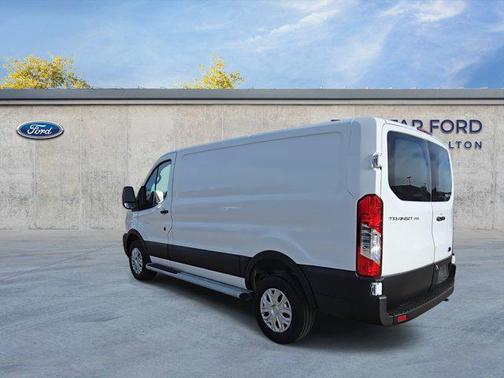 Oxford White 2024 Ford Transit-250 Base