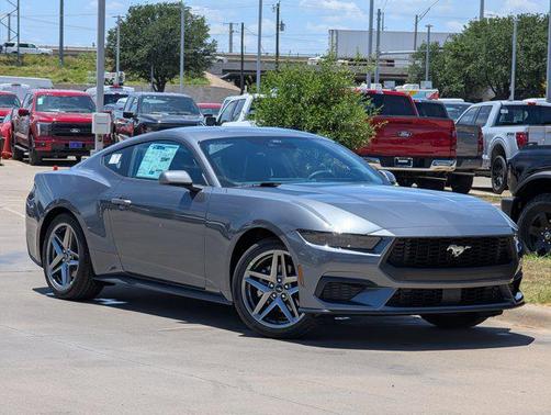 2025 Ford Mustang EcoBoost