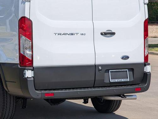 2025 Ford Transit-150 XL