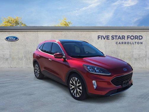 2020 Ford Escape Titanium