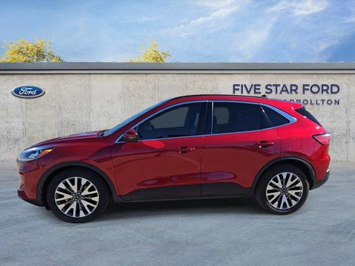 2020 Ford Escape Titanium