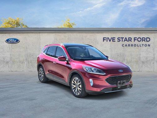 2020 Ford Escape Titanium