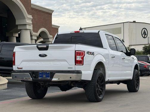 Oxford White 2019 Ford F-150 XLT