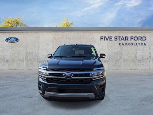 2022 Ford Expedition Max XLT