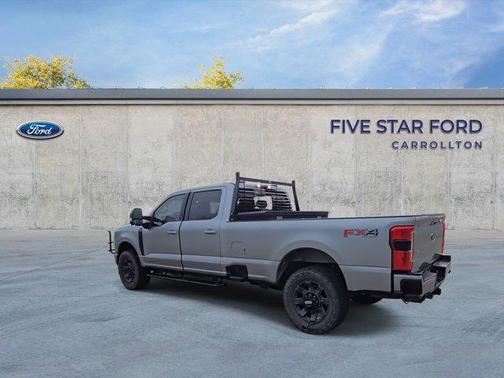 2023 Ford F-350 Lariat
