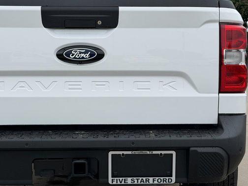 Oxford White 2026 Ford Maverick XLT