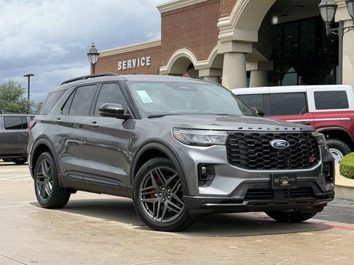 Carbonized Gray Metallic 2026 Ford Explorer ST