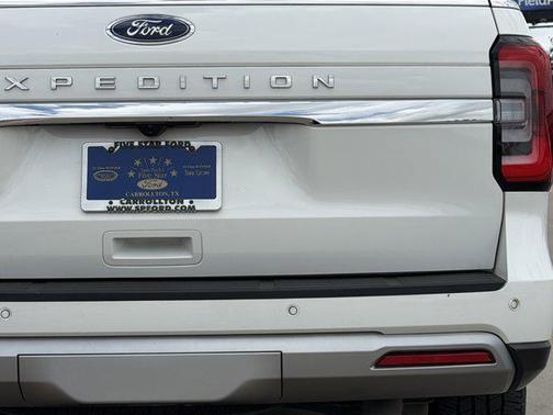 Star White Metallic Tri-Coat 2023 Ford Expedition Limited