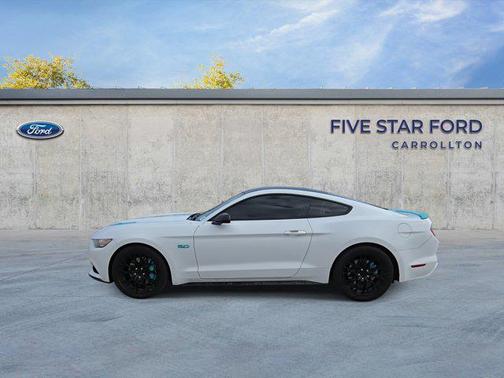 2017 Ford Mustang GT