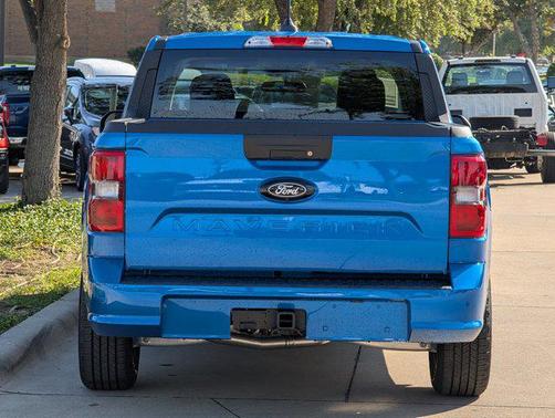 2025 Ford Maverick Lobo Standard