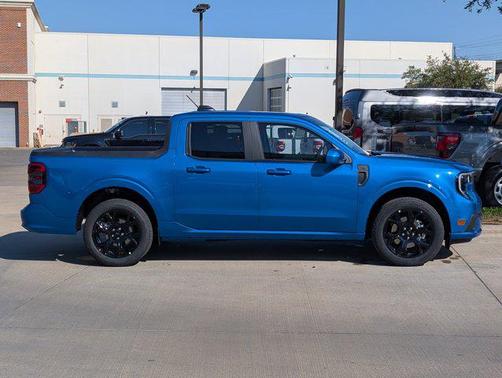 2025 Ford Maverick Lobo Standard