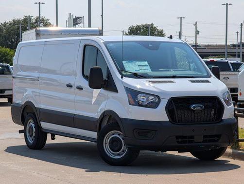 2025 Ford Transit-150 XL