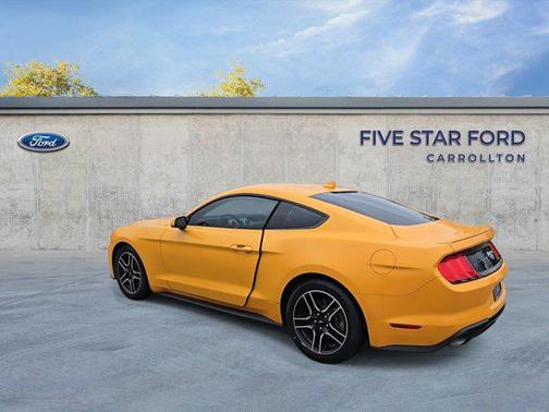 2022 Ford Mustang EcoBoost Premium