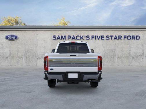 Star White Metallic Tri-Coat 2026 Ford F-350 King Ranch