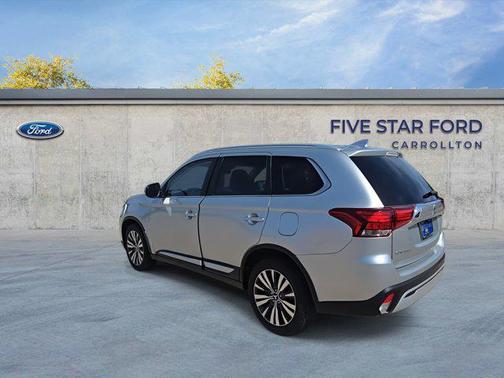 2020 Mitsubishi Outlander SEL