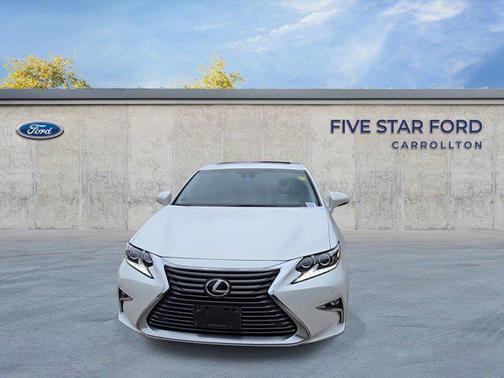 2017 Lexus ES 350 Base