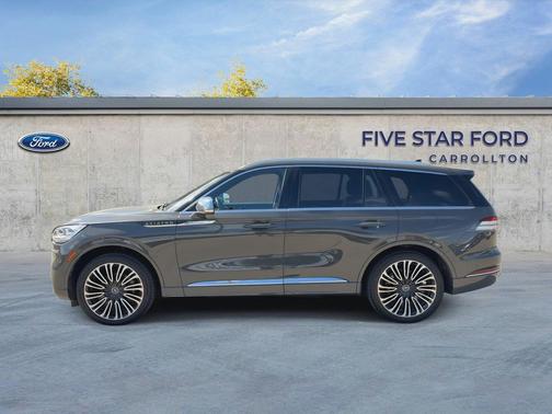 Chroma Caviar Dark Gray Metallic Clearcoat 2022 Lincoln Aviator Black Label AWD