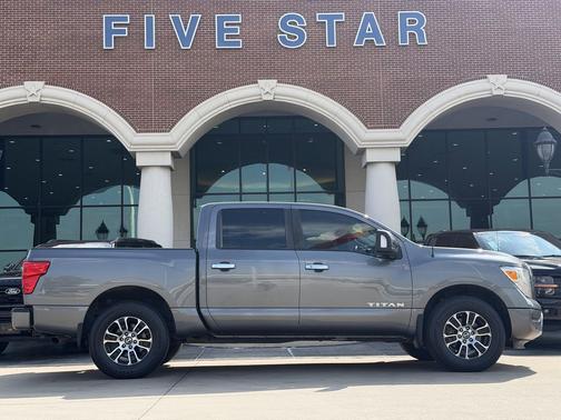 Gun Metallic 2021 Nissan Titan SV