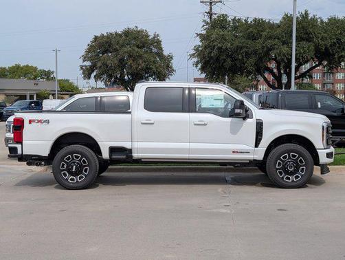 2026 Ford F-250 Platinum
