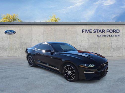 2022 Ford Mustang EcoBoost