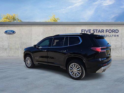 2024 GMC Acadia Denali