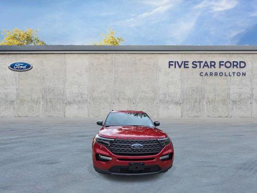 Rapid Red Metallic Tinted Clearcoat 2022 Ford Explorer XLT