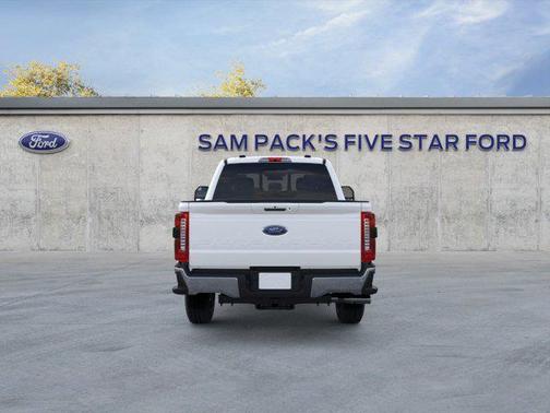 Star White Metallic Tri-Coat 2026 Ford F-250 Lariat