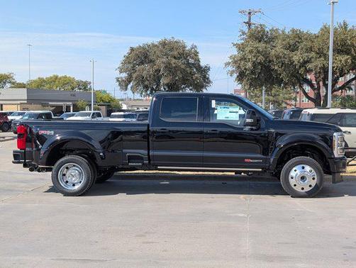 2026 Ford F-450 Platinum