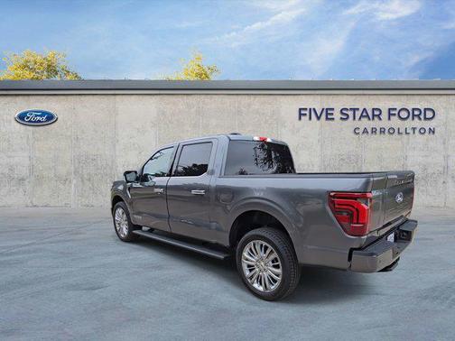 2025 Ford F-150 Platinum