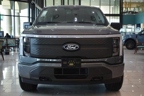 2024 Ford F-150 Lightning XLT