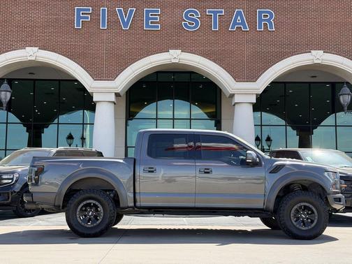 Magnetic Metallic 2018 Ford F-150 Raptor