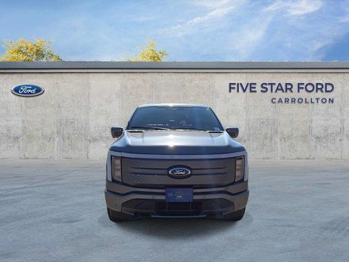 2023 Ford F-150 Lightning LARIAT
