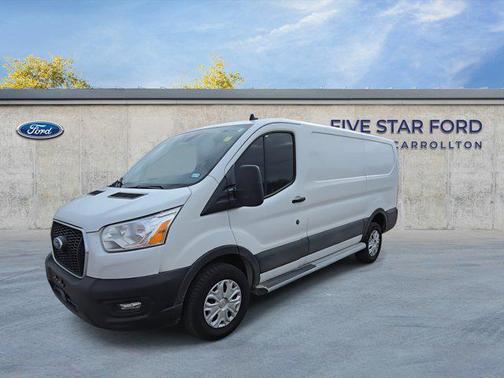 2022 Ford Transit-250 Base