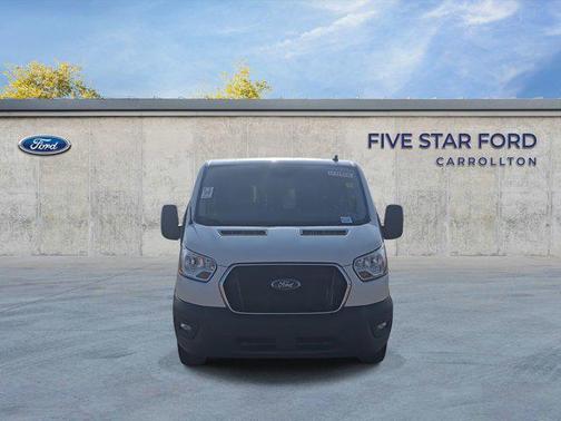 2022 Ford Transit-250 Base