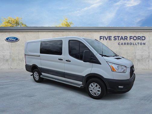 2022 Ford Transit-250 Base