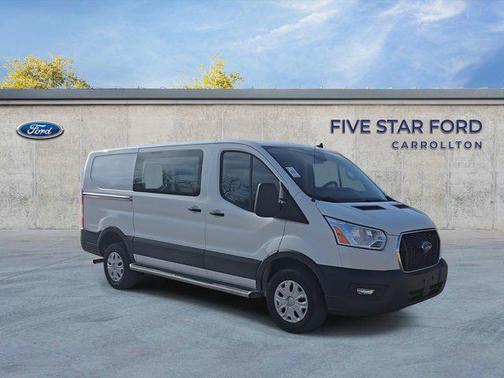2022 Ford Transit-250 Base