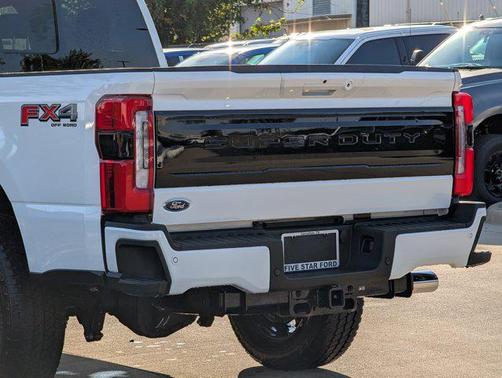 2026 Ford F-250 Platinum
