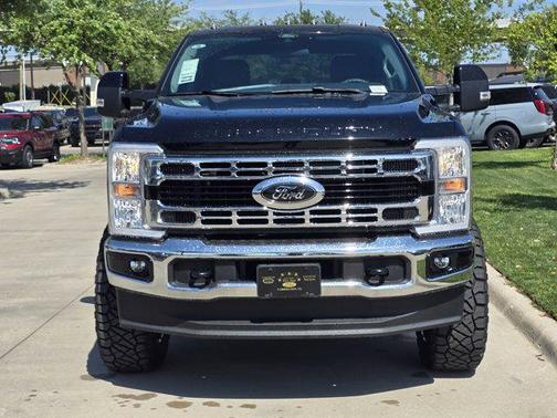 Agate Black Metallic 2026 Ford F-250 XLT