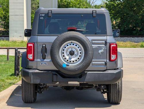 2025 Ford Bronco Base 2 Door 4x4