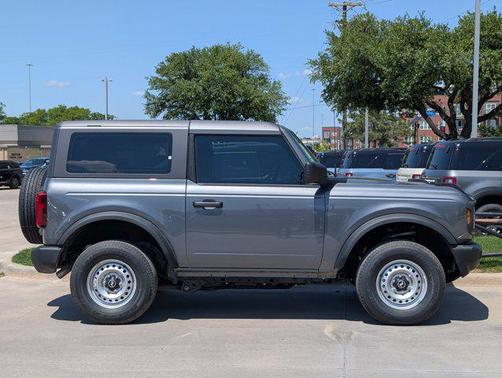 2025 Ford Bronco Base 2 Door 4x4