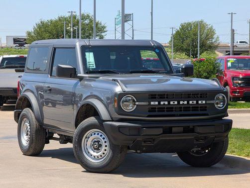 2025 Ford Bronco Base 2 Door 4x4