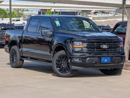 Agate Black Metallic 2026 Ford F-150 XLT