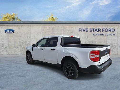 2023 Ford Maverick XL