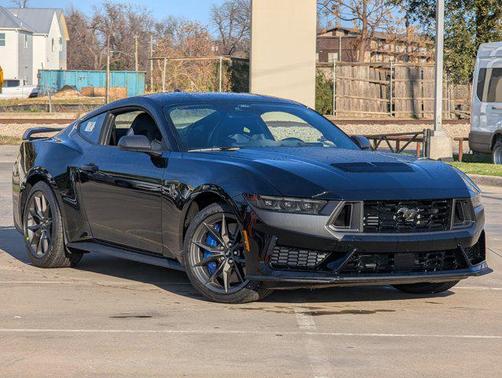 2026 Ford Mustang Dark Horse