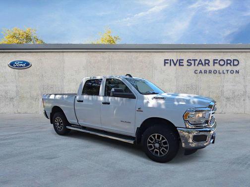 2019 RAM 3500 Tradesman Crew Cab 4x4 6'4' Box