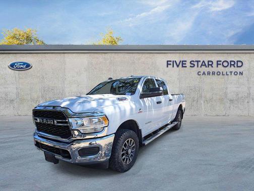 2019 RAM 3500 Tradesman Crew Cab 4x4 6'4' Box