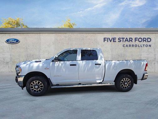 2019 RAM 3500 Tradesman Crew Cab 4x4 6'4' Box