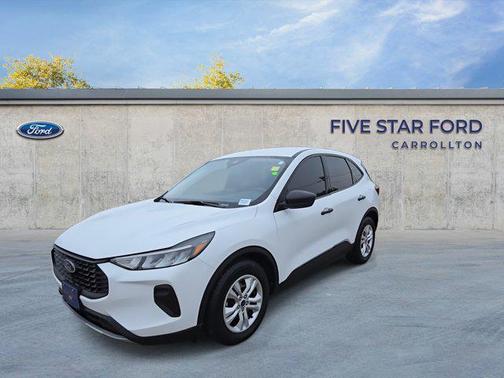 2023 Ford Escape SE