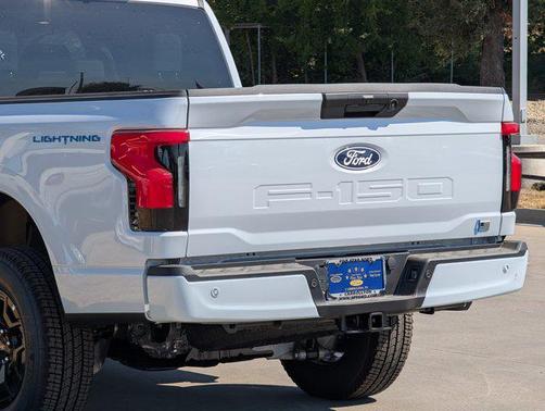 2025 Ford F-150 Lightning XLT